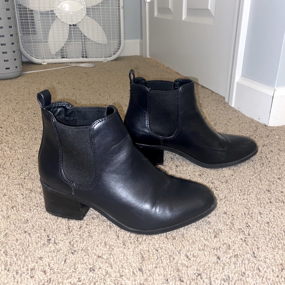Black Chelsea Boots